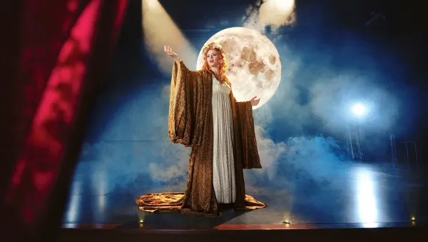 Norma_Bellini | © Sergi Panizo Norma_Bellini | © Sergi Panizo